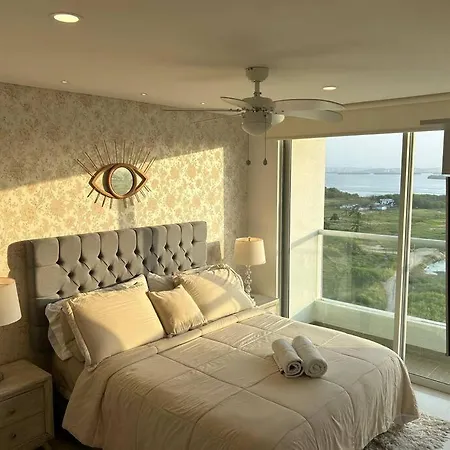 Apartamento De Playa Y Piscina